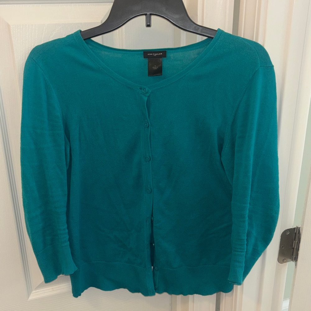 Ann Taylor Teal Green Lightweight Button-Front Cardigan